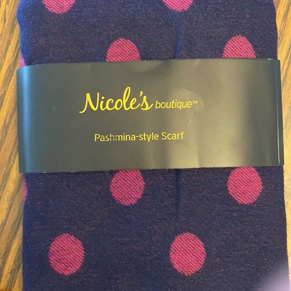 Nicole’s Boutique Pashmina Polka Did Scarf - BNWT - Picture 2 of 6